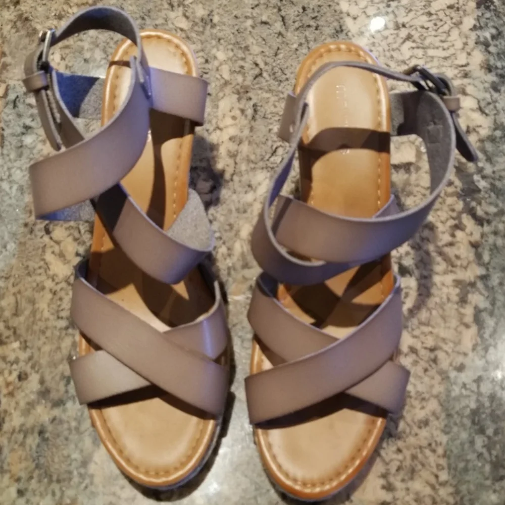 💕Maurices* Wedges